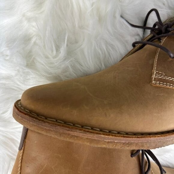 Johnston & Murphy Donnelson Chukka Boots in Brown